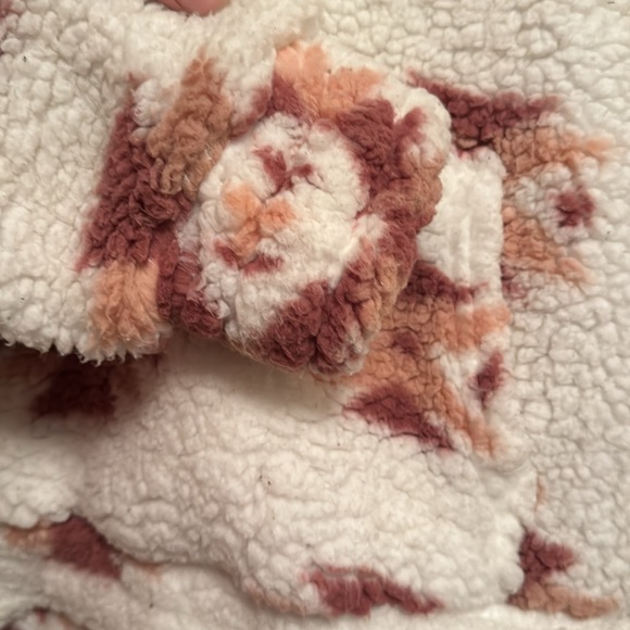 Fuzzy half zip - Picture 5 of 8